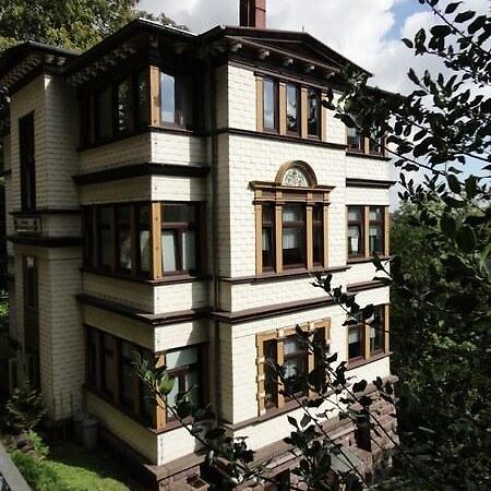 Pension Tannenrausch ฟรีดริชโรดา ภายนอก รูปภาพ