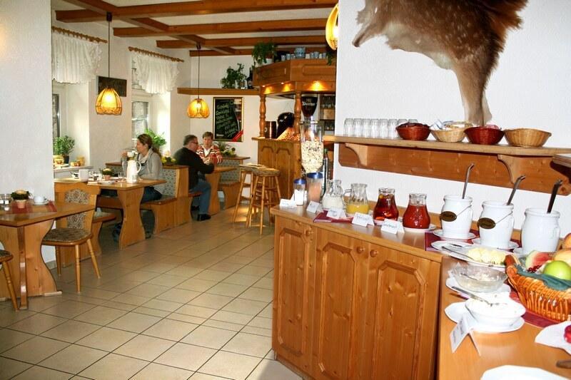 Pension Tannenrausch ฟรีดริชโรดา ภายนอก รูปภาพ